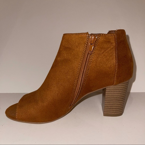 Mark and Maddux Open Toe Zip Up Ankle Boots - Picture 4 of 12
